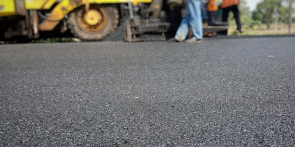 Vila Betume | Usina de Asfalto em Cariacica – ES Benefícios do Pavimento CBUQ vs. Asfalto Ensacado: Quando e Por Que Optar